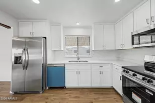 8601 N 103rd Ave, Peoria, AZ 85345 - Photo 9