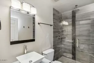 1737 E Manhatton Dr, Tempe, AZ 85282 - Photo 13