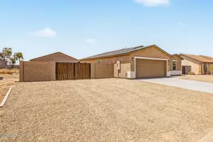 8418 W Teresita Dr, Arizona City, AZ 85123 - Photo 3