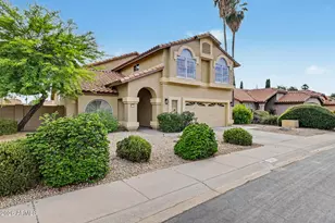 5725 E Evans Dr, Scottsdale, AZ 85254 - Photo 15