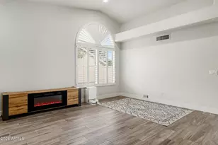 5725 E Evans Dr, Scottsdale, AZ 85254 - Photo 25