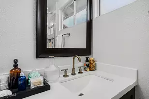 5725 E Evans Dr, Scottsdale, AZ 85254 - Photo 53