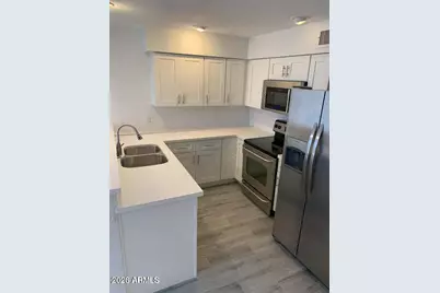 1717 E Union Hills Drive #1034, Phoenix, AZ 85024 - Photo 11