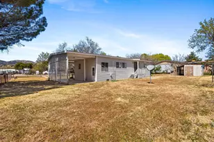 18267 S John Fry Ave, Peeples Valley, AZ 86332 - Photo 3
