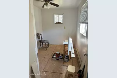 18267 S John Fry Avenue, Peeples Valley, AZ 86332 - Photo 5