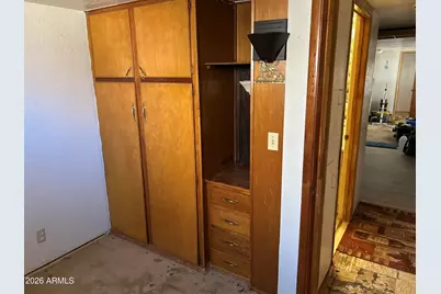 18267 S John Fry Avenue, Peeples Valley, AZ 86332 - Photo 9
