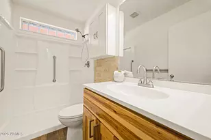 10413 W Mission Ln, Sun City, AZ 85351 - Photo 15