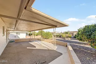 10413 W Mission Ln, Sun City, AZ 85351 - Photo 19