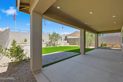 10223 S 20th Lane, Phoenix, AZ 85041 - Photo 21