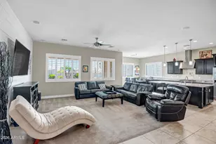 10089 W Jasmine Trail, Peoria, AZ 85383 - Photo 11
