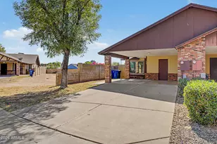 442 S 32nd Pl, Mesa, AZ 85204 - Photo 3