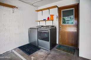 805 E Corte Oro St, Phoenix, AZ 85020 - Photo 23