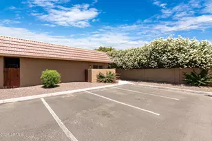 20235 N 3rd Dr, Phoenix, AZ 85027 - Photo 1