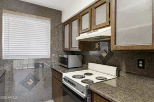 20235 N 3rd Dr, Phoenix, AZ 85027 - Photo 21