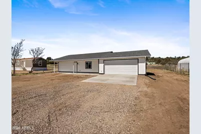 18278 S Frontier Road, Peeples Valley, AZ 86332 - Photo 9