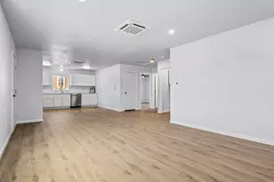 18278 S Frontier Rd, Peeples Valley, AZ 86332 - Photo 15