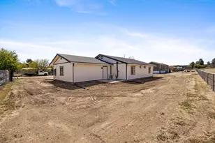 18278 S Frontier Rd, Peeples Valley, AZ 86332 - Photo 29