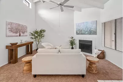 1017 E Maryland Avenue #Unit 213, Phoenix, AZ 85014 - Photo 5