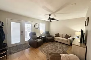 625 S Hawks Eye Dr, Apache Junction, AZ 85119 - Photo 15