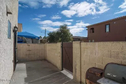 16225 N 30th Street #Unit 9, Phoenix, AZ 85032 - Photo 19