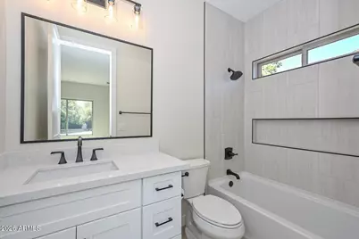 19222 N 29th Place, Phoenix, AZ 85050 - Photo 7