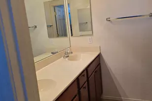 10324 W Grayback Dr, Arizona City, AZ 85123 - Photo 23