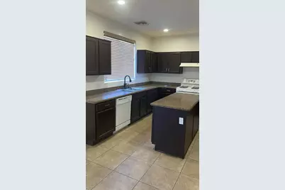 12124 N 142nd Drive, Surprise, AZ 85379 - Photo 3