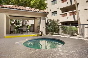 5104 N 32nd St, Phoenix, AZ 85018 - Photo 23