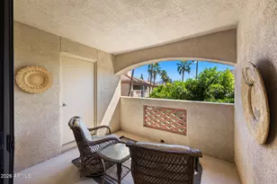 5104 N 32nd St, Phoenix, AZ 85018 - Photo 11