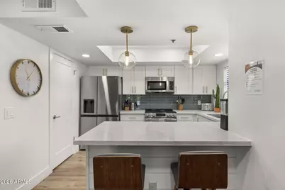 5104 N 32nd Street #428, Phoenix, AZ 85018 - Photo 3