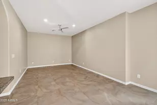 886 S Huish Dr, Gilbert, AZ 85296 - Photo 17