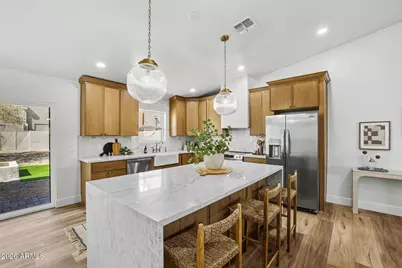 1320 E Winter Drive, Phoenix, AZ 85020 - Photo 13