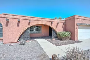 8442 N 48th Dr, Glendale, AZ 85302 - Photo 5