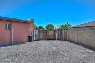 8442 N 48th Dr, Glendale, AZ 85302 - Photo 53