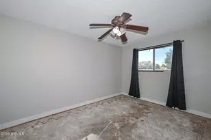 8442 N 48th Dr, Glendale, AZ 85302 - Photo 25