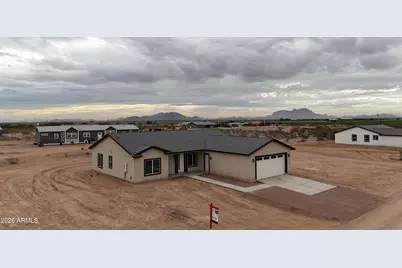 38545 W Montebello Avenue, Tonopah, AZ 85354 - Photo 3