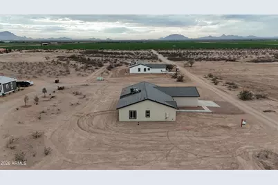 38545 W Montebello Avenue, Tonopah, AZ 85354 - Photo 7