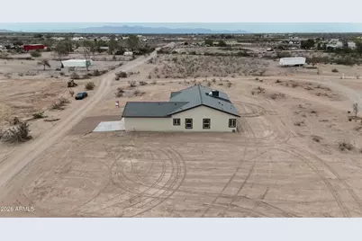 38545 W Montebello Avenue, Tonopah, AZ 85354 - Photo 9