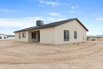 38545 W Montebello Avenue, Tonopah, AZ 85354 - Photo 15