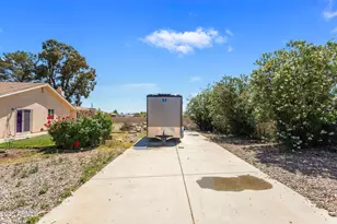 1648 Piccadilly Dr, Sierra Vista, AZ 85635 - Photo 43