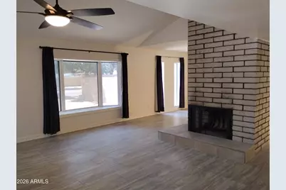 8504 N 50th Drive, Glendale, AZ 85302 - Photo 11
