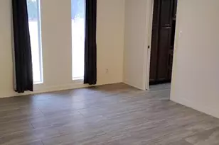 8504 N 50th Dr, Glendale, AZ 85302 - Photo 13