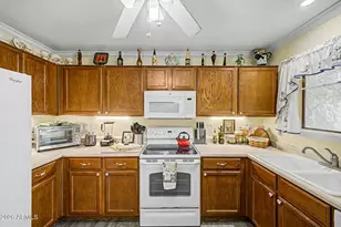 16527 N 158th Ave, Surprise, AZ 85374 - Photo 5