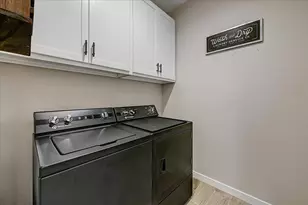 2053 W Lonesome Trl, Phoenix, AZ 85085 - Photo 15