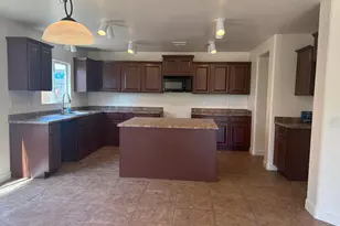 28087 N Limestone Ln, San Tan Valley, AZ 85143 - Photo 3