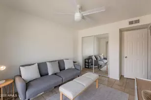 3402 N 32nd St, Phoenix, AZ 85018 - Photo 17