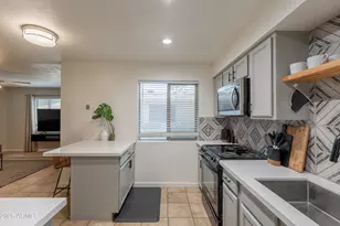 3402 N 32nd St, Phoenix, AZ 85018 - Photo 7