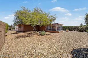 13239 W Shadow Hills Dr, Sun City West, AZ 85375 - Photo 23