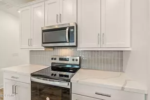 2121 W Sonoran Desert Dr, Phoenix, AZ 85085 - Photo 17