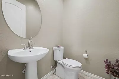 112 E Crescent Place, Chandler, AZ 85249 - Photo 15